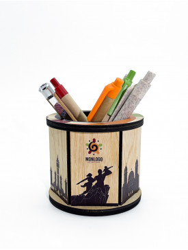 Le Pot à Crayon Cylindrique en Bois