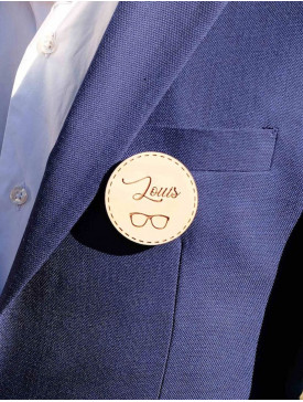 Badges événementiels en bois